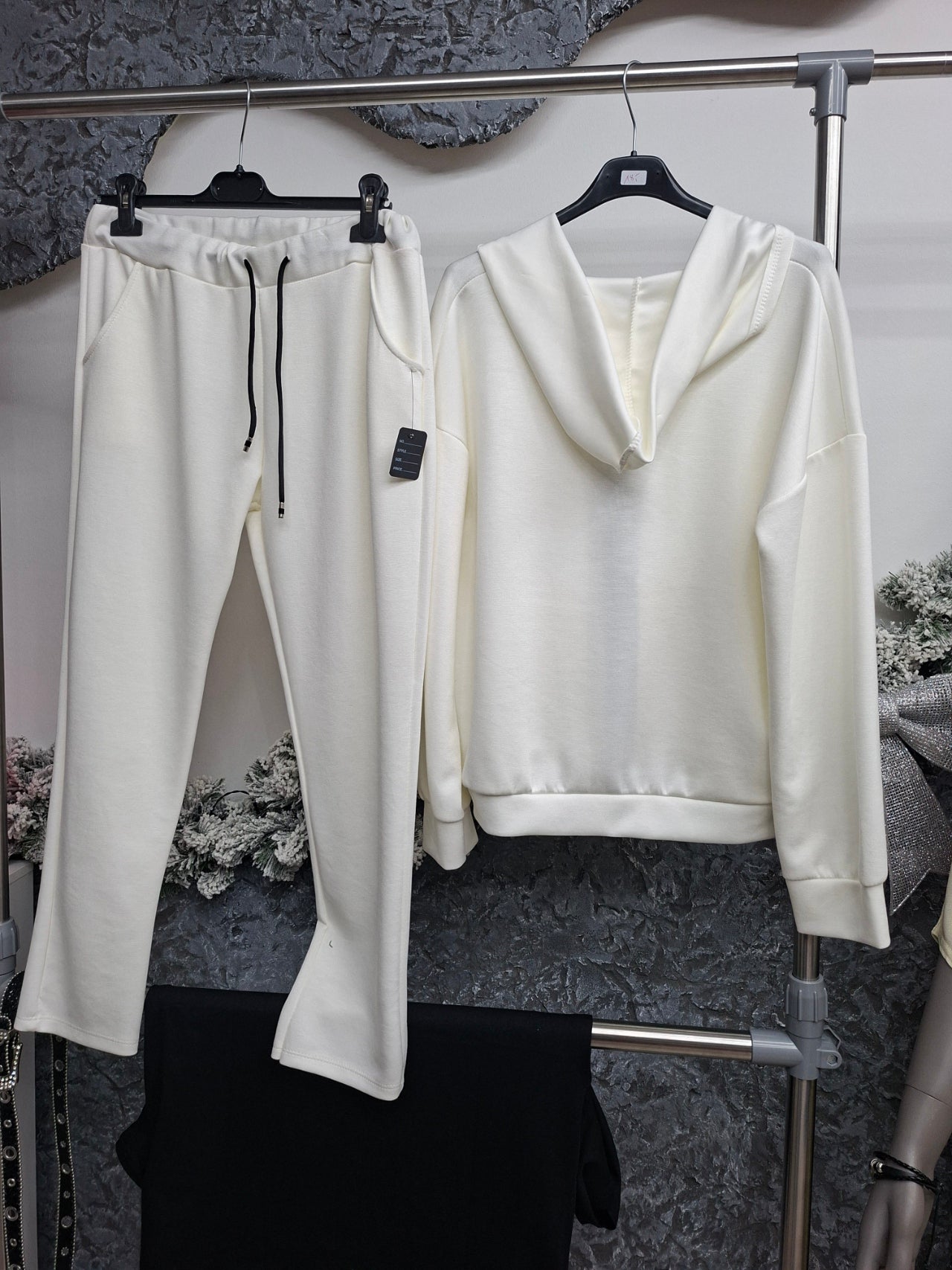 Sport-Anzug 2 Teilig mit  Kapuzen-Jacke