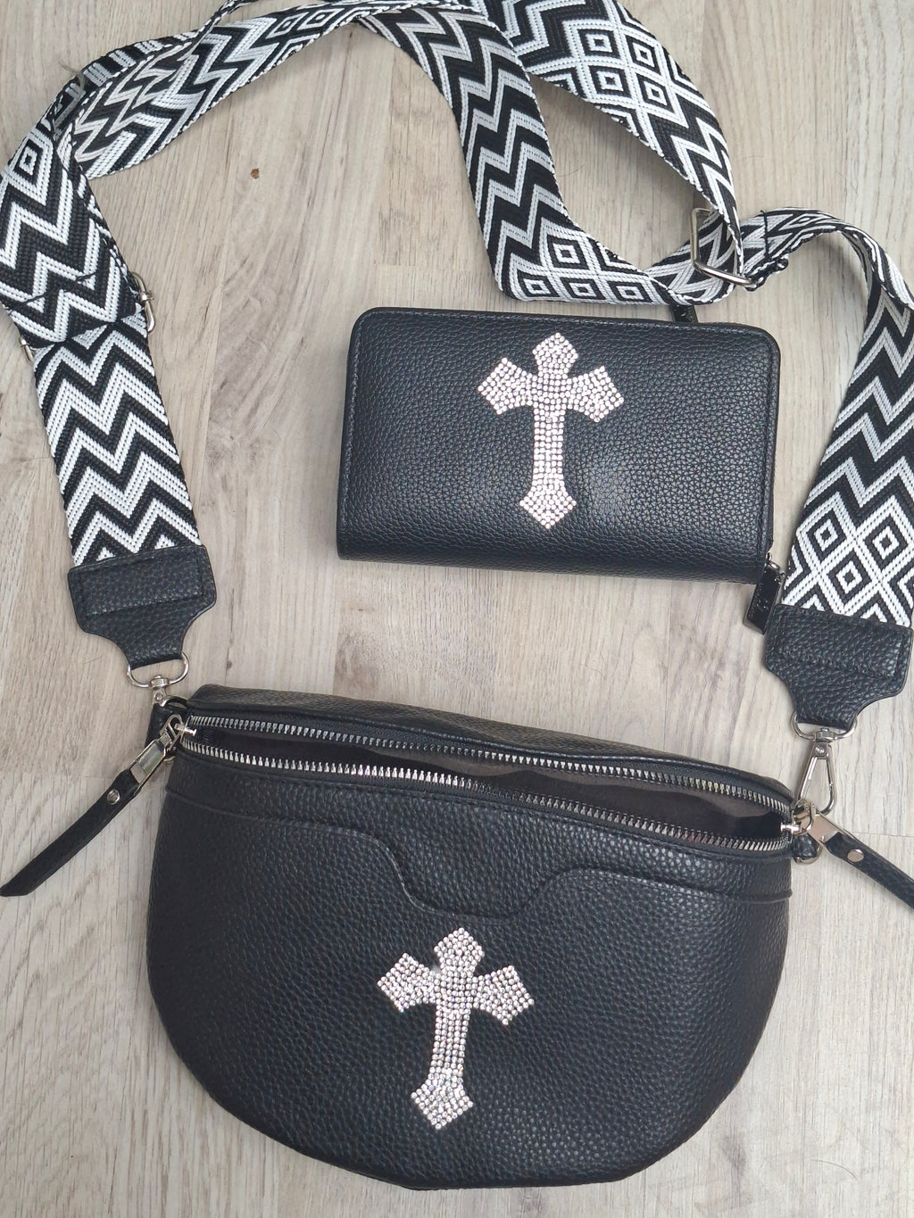 Umhängetasche-Set Kreuz